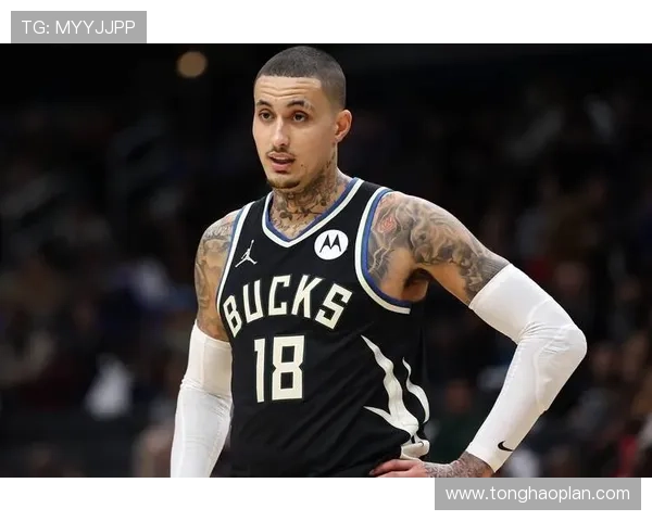 雄鹿七人上双连续两季再横扫鹈鹕